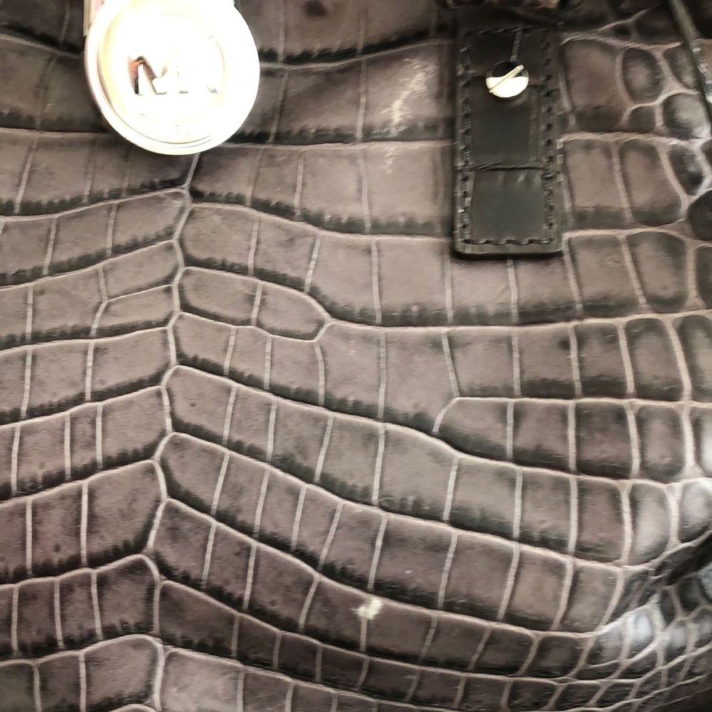 Michael Kors Hamilton LG Grey Leather Tote Bag - Picture 3 of 8